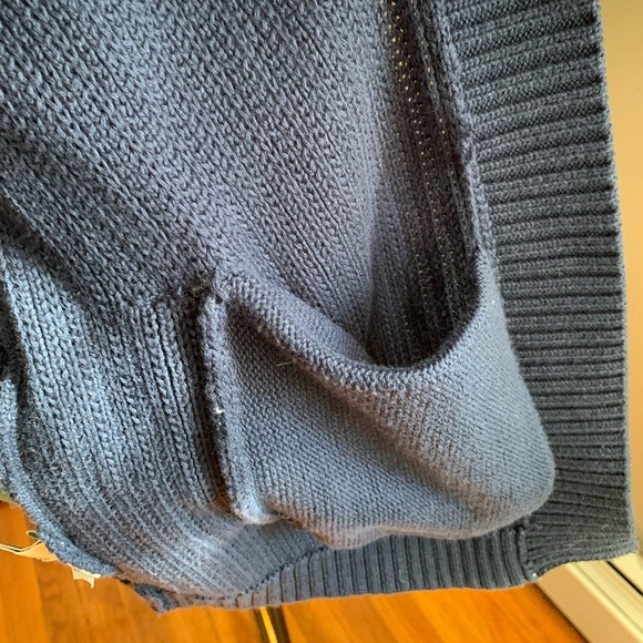 L.L. Bean navy cardigan size small 100% cotton fishermancore - Picture 7 of 7